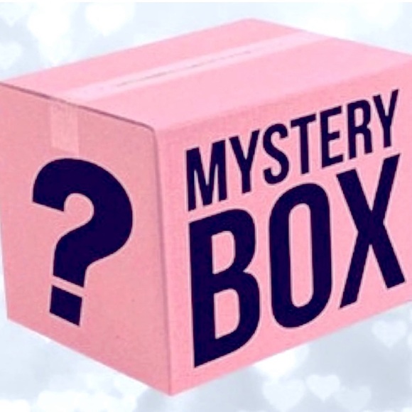 JEWELRY MYSTERY BOX (Women’s - New & Used) 30+ Pieces 💍💎✨ - Picture 2 of 2